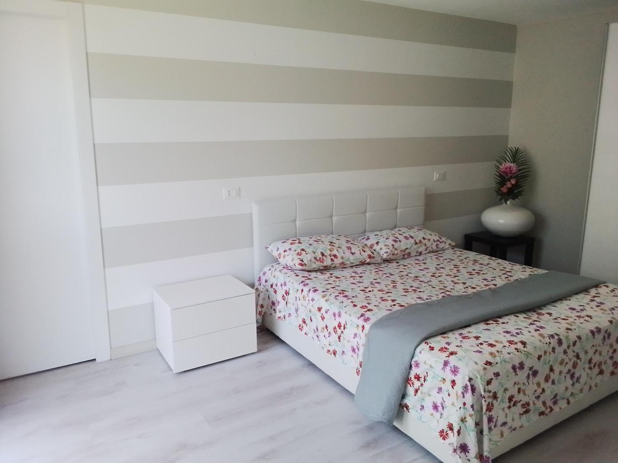 דסנזאנו דל גארדה Holiday Apartaments מראה חיצוני תמונה
